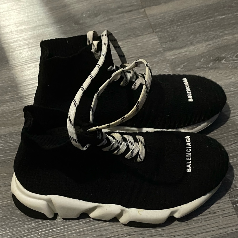 Kids shoes